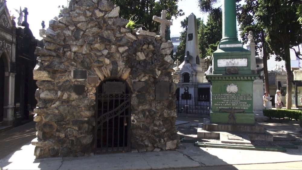 Gen Tomas Guido Tomb